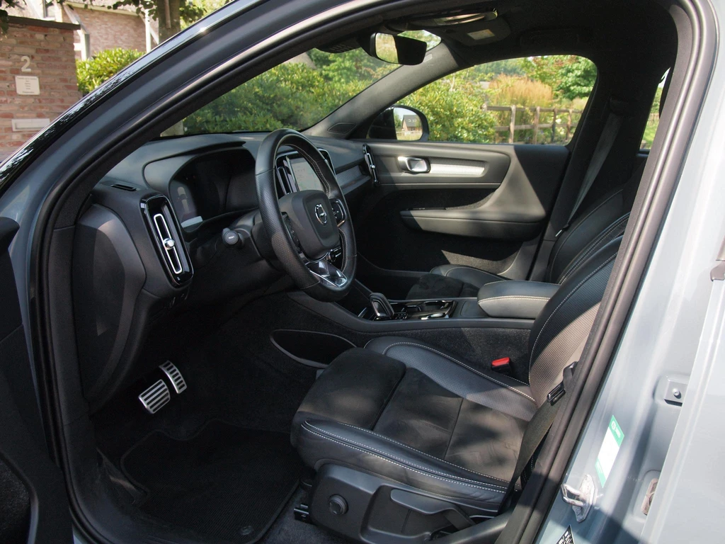 Volvo XC40 – foto 11