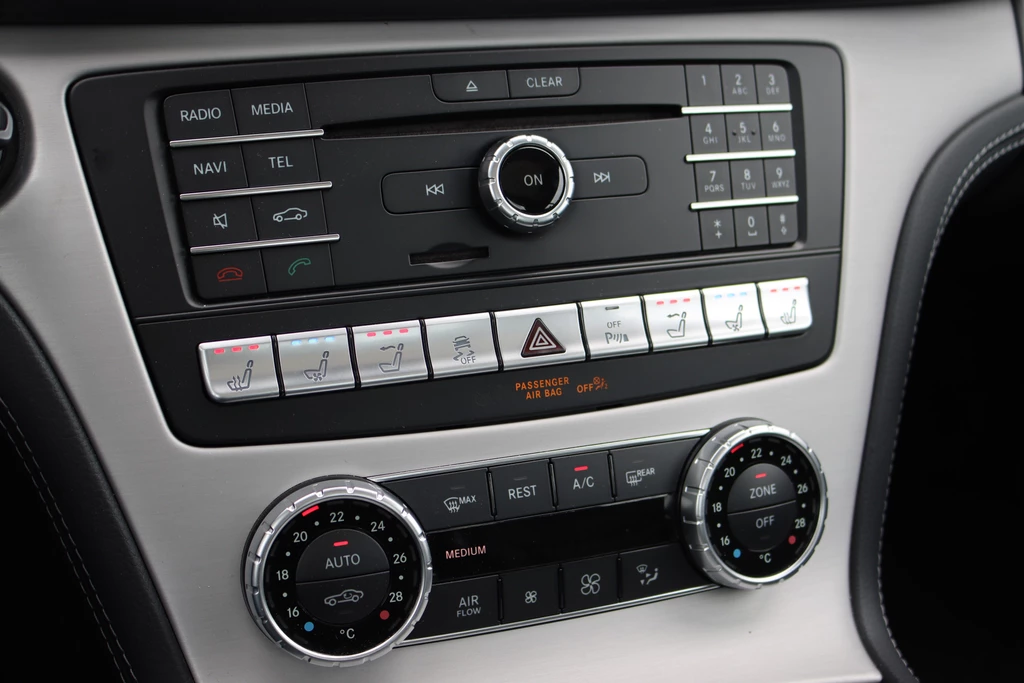 Mercedes-Benz SL – foto 18