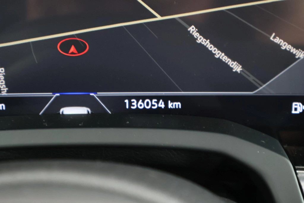 Volkswagen Touareg – foto 48