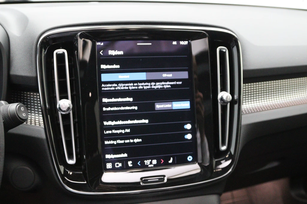 Volvo XC40 – foto 34