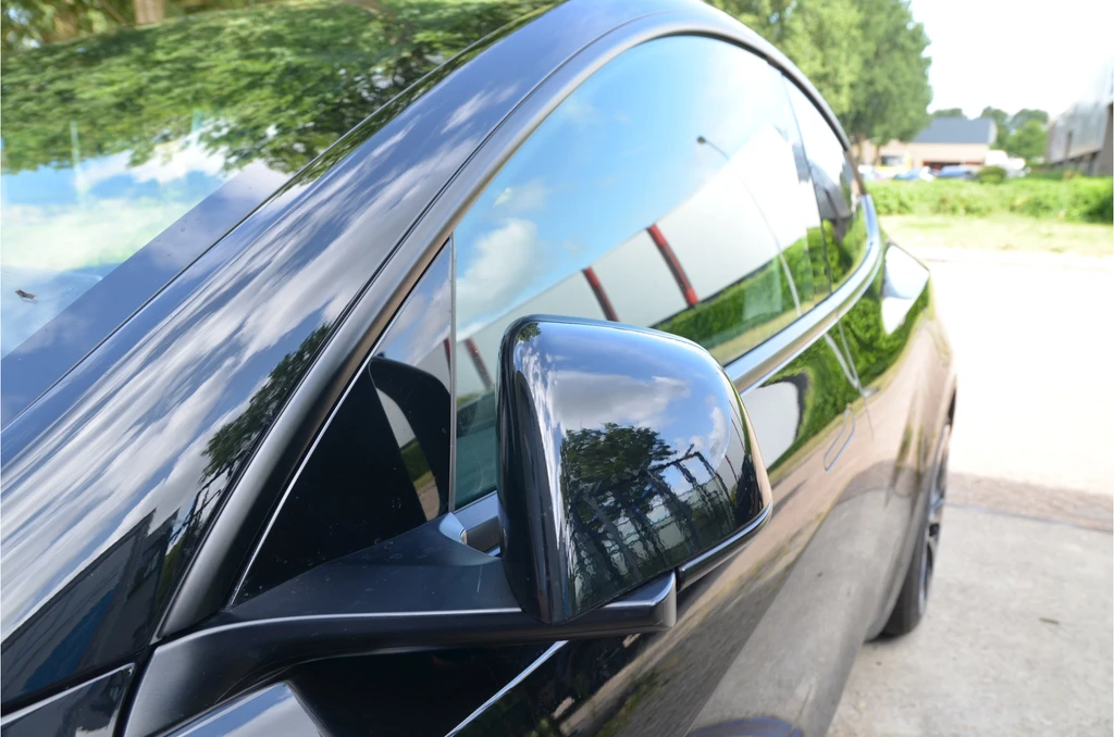 Tesla Model Y – foto 31