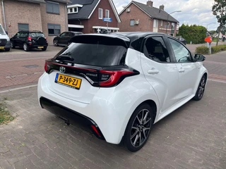 Toyota Yaris – thumbnail 5
