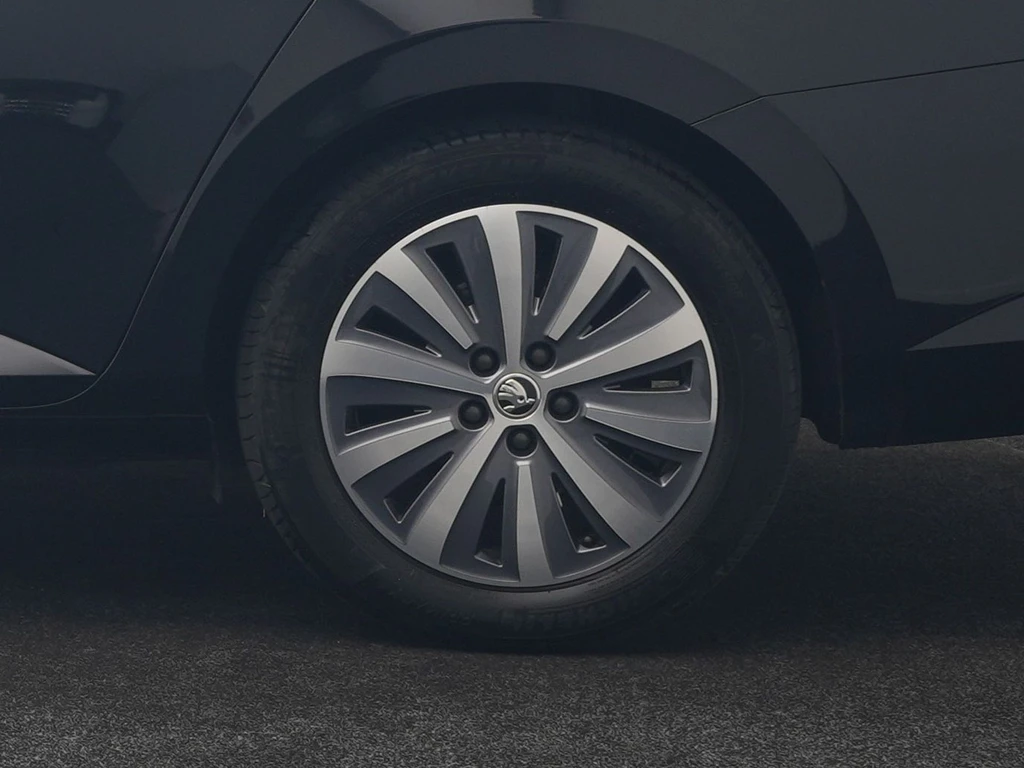Škoda Superb – foto 43