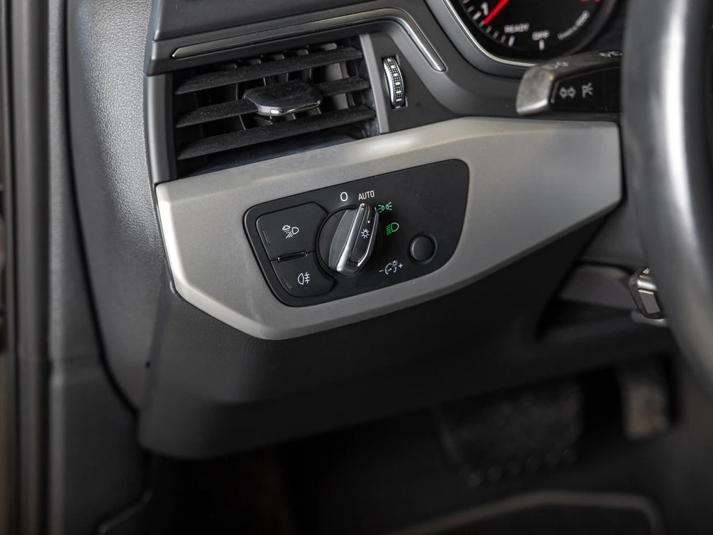 Audi A4 – foto 8