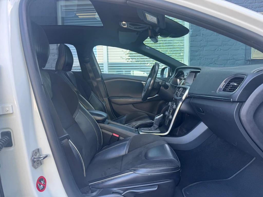 Volvo V40 – foto 14