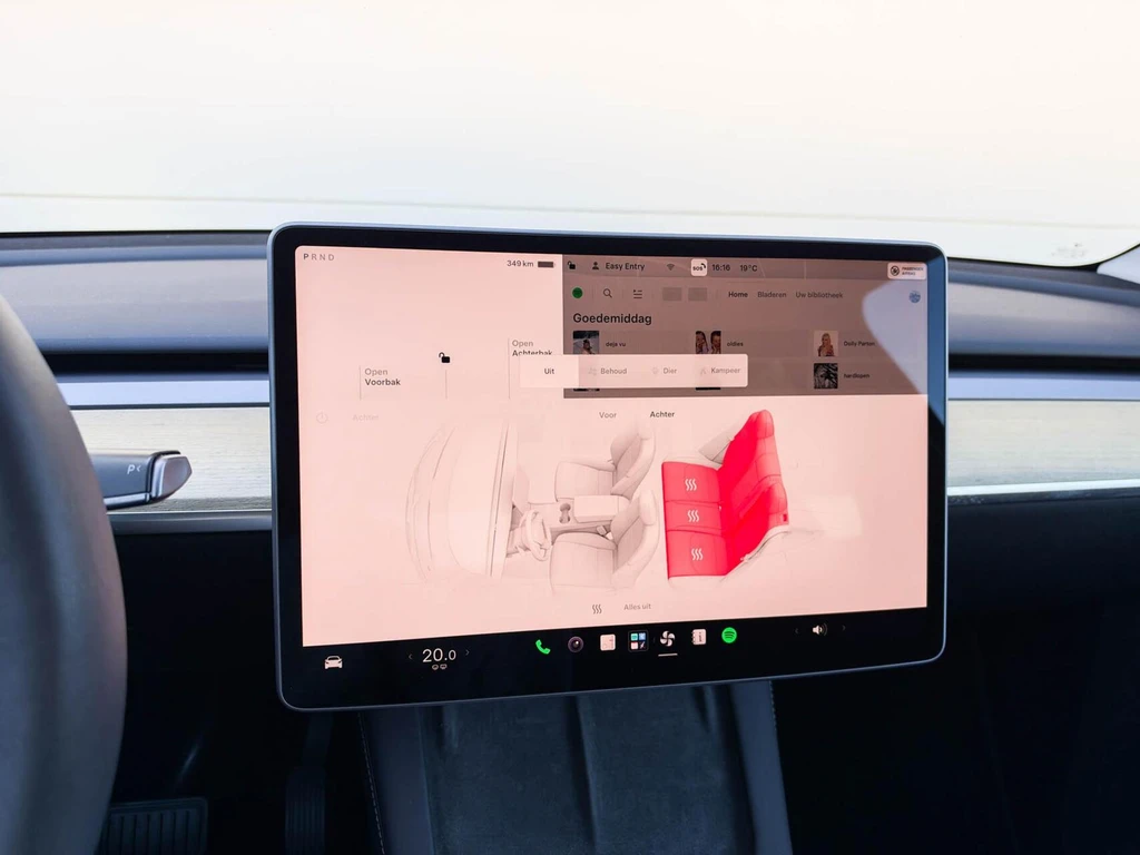 Tesla Model Y – foto 31