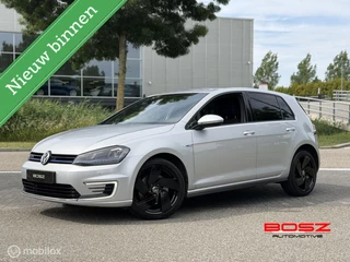 Volkswagen Golf – thumbnail 1