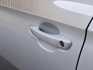 Opel Grandland X – thumbnail 25