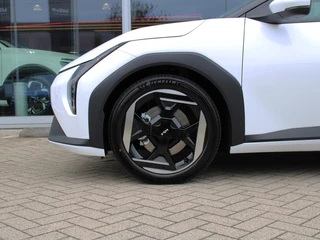 Kia EV4 – thumbnail 13