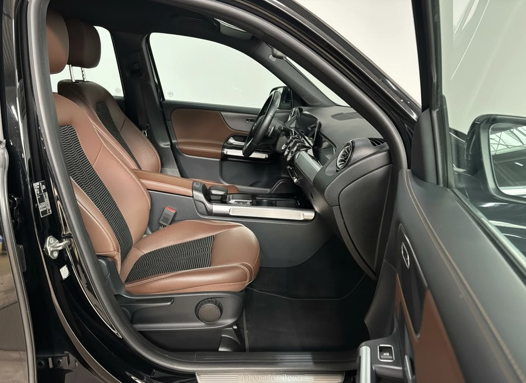 Mercedes-Benz GLB – foto 9