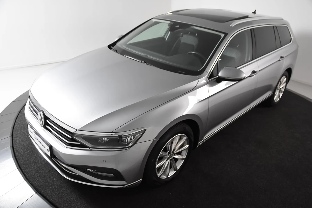 Volkswagen Passat – foto 2