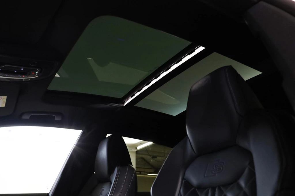 Audi Q8 – foto 18