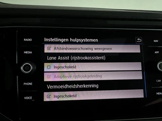 Volkswagen T-Roc – thumbnail 24