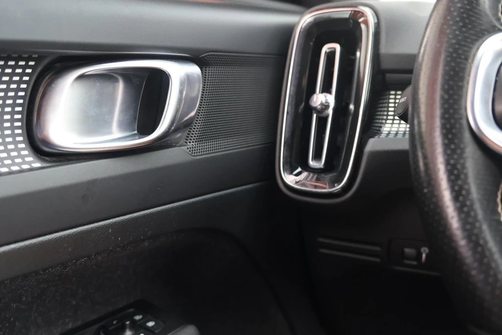 Volvo XC40 – foto 28