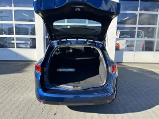 Renault Mégane Estate – thumbnail 19
