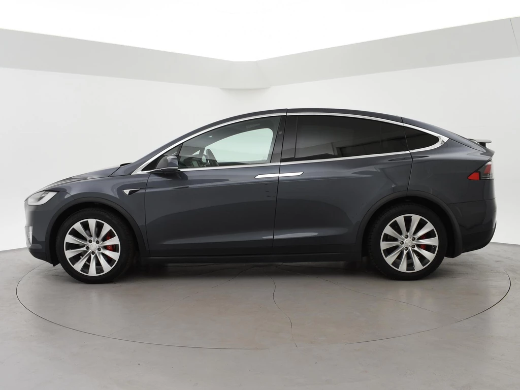 Tesla Model X – foto 3