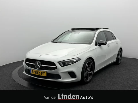 Mercedes-Benz A-Klasse 180 Premium Plus | Panoramadak | Sfeerverlichting | Full-Led | Camera | Carplay&Android