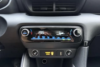 Toyota Yaris – thumbnail 19