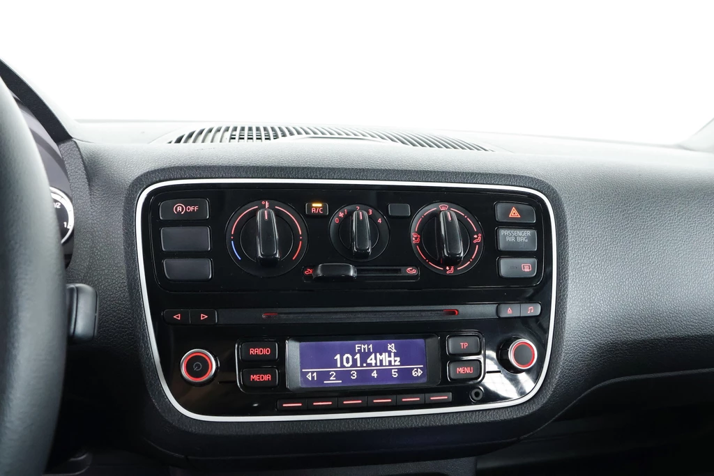 Volkswagen up! – foto 13