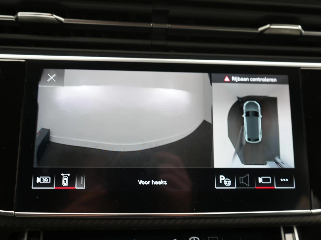 Audi RSQ8 – foto 31