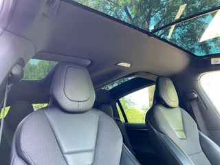 Tesla Model X – thumbnail 10