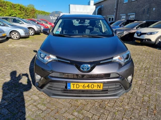Toyota RAV4 – thumbnail 8