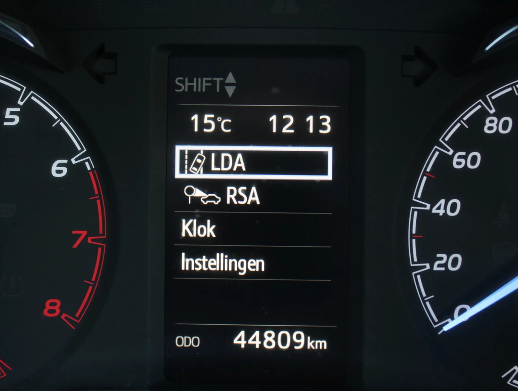 Toyota Yaris – foto 15