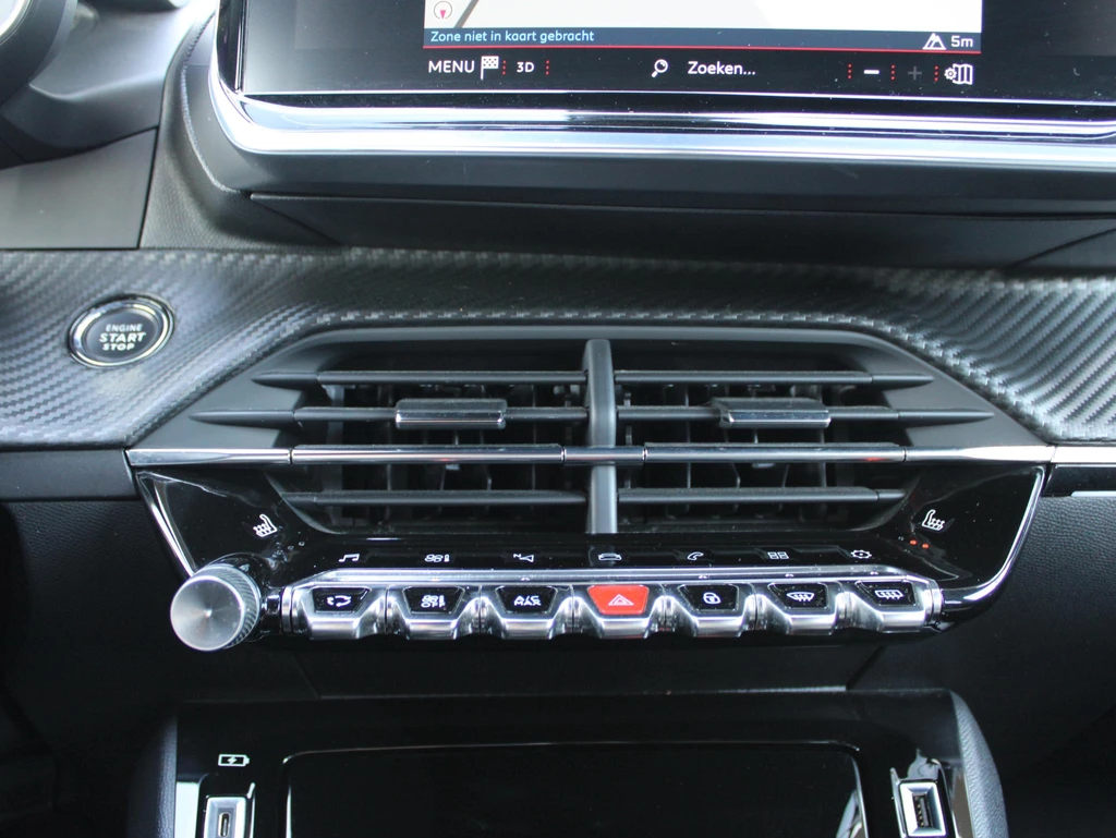 Peugeot 208 – foto 17