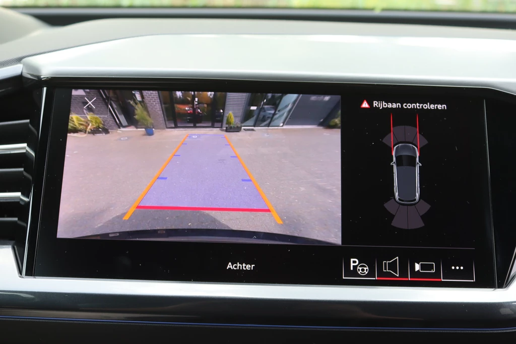Audi Q4 e-tron – foto 16