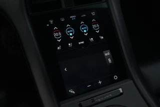 Porsche Taycan – thumbnail 15