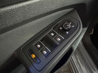 Volkswagen Golf – thumbnail 18