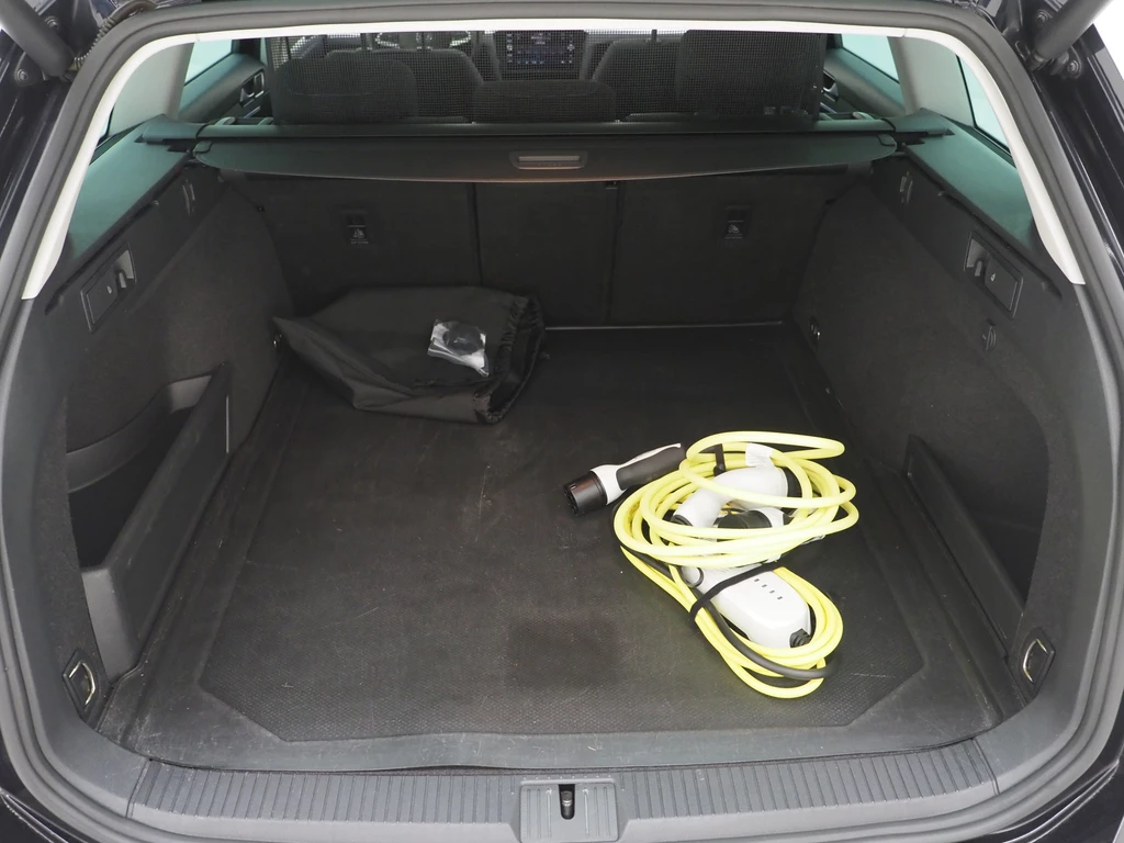 Volkswagen Passat – foto 37