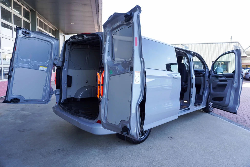 Ford E-Transit – foto 8