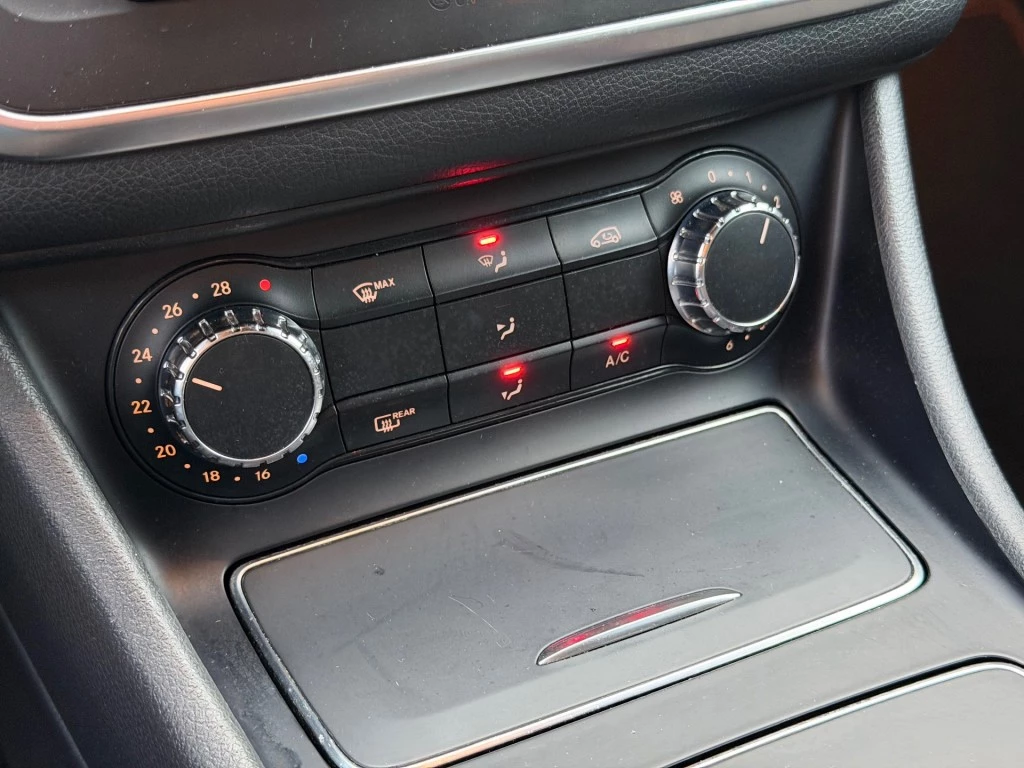Mercedes-Benz CLA – foto 32