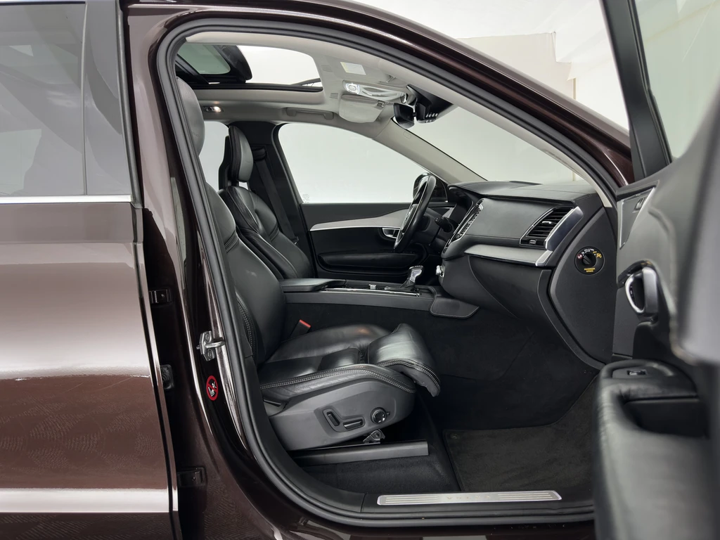 Volvo XC90 – foto 15