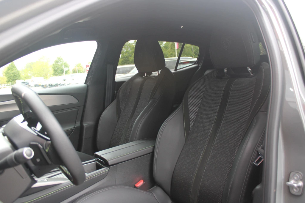 Peugeot 408 – foto 8