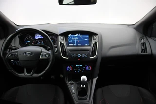 Ford Focus – thumbnail 12