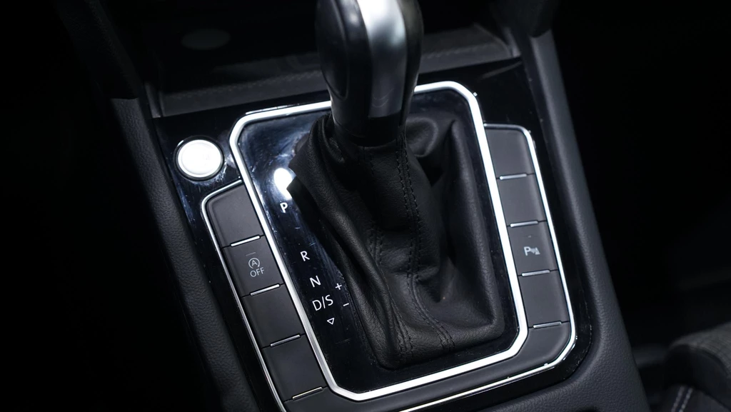 Volkswagen Passat – foto 28
