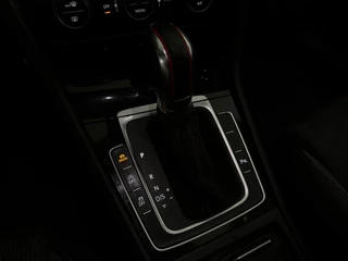 Volkswagen Golf – thumbnail 24