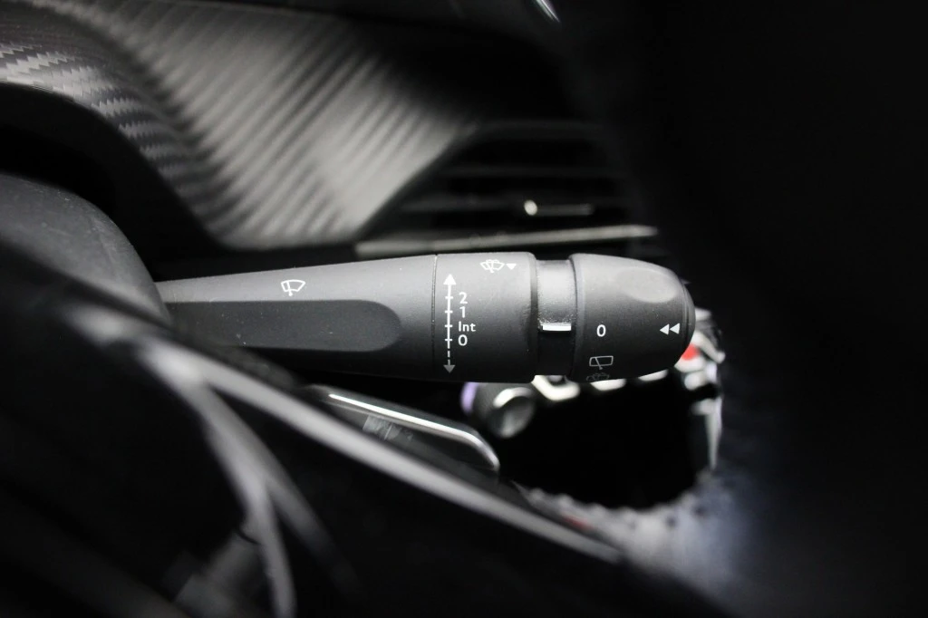 Peugeot 208 – foto 27