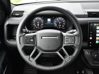 Land Rover Defender – thumbnail 21