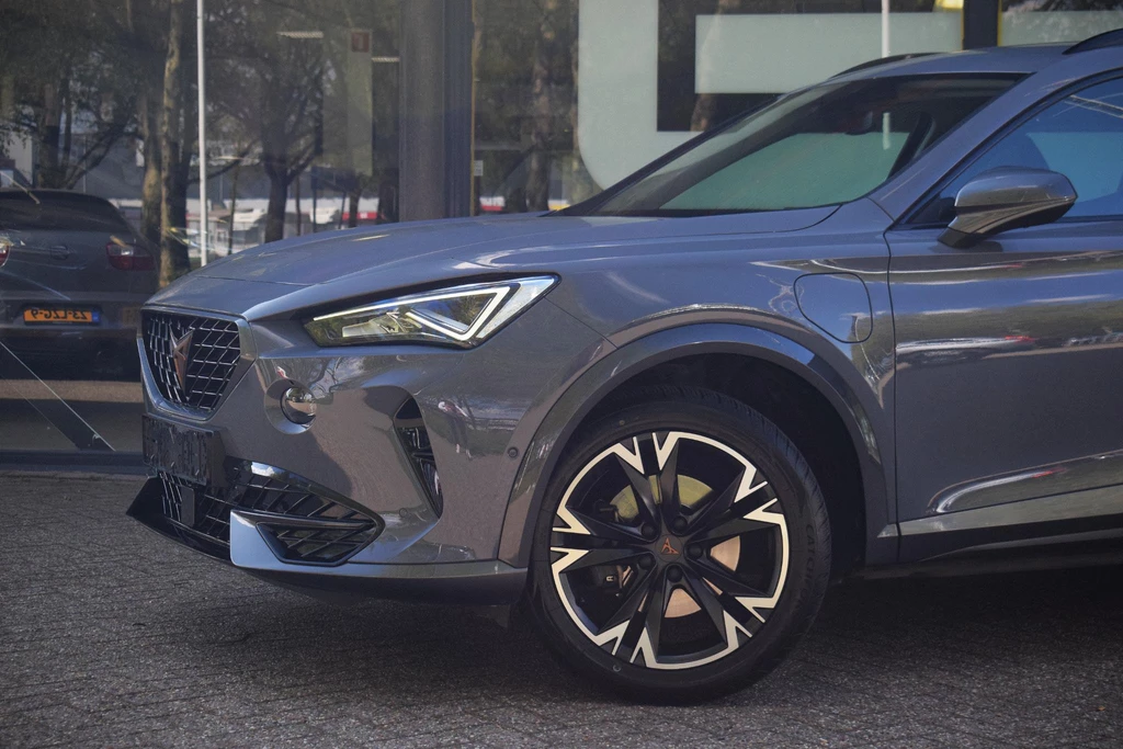 CUPRA Formentor – foto 2