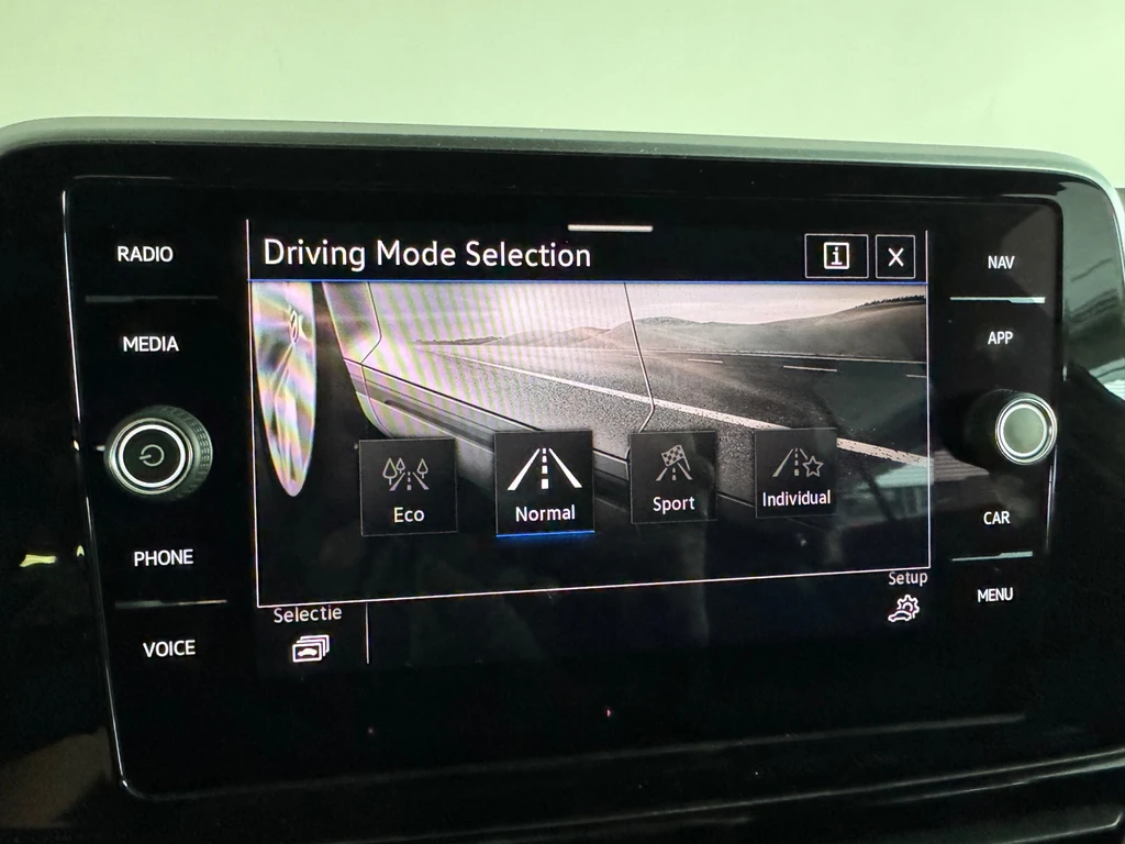 Volkswagen T-Roc – foto 16