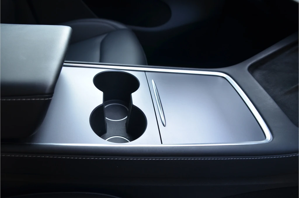 Tesla Model Y – foto 9