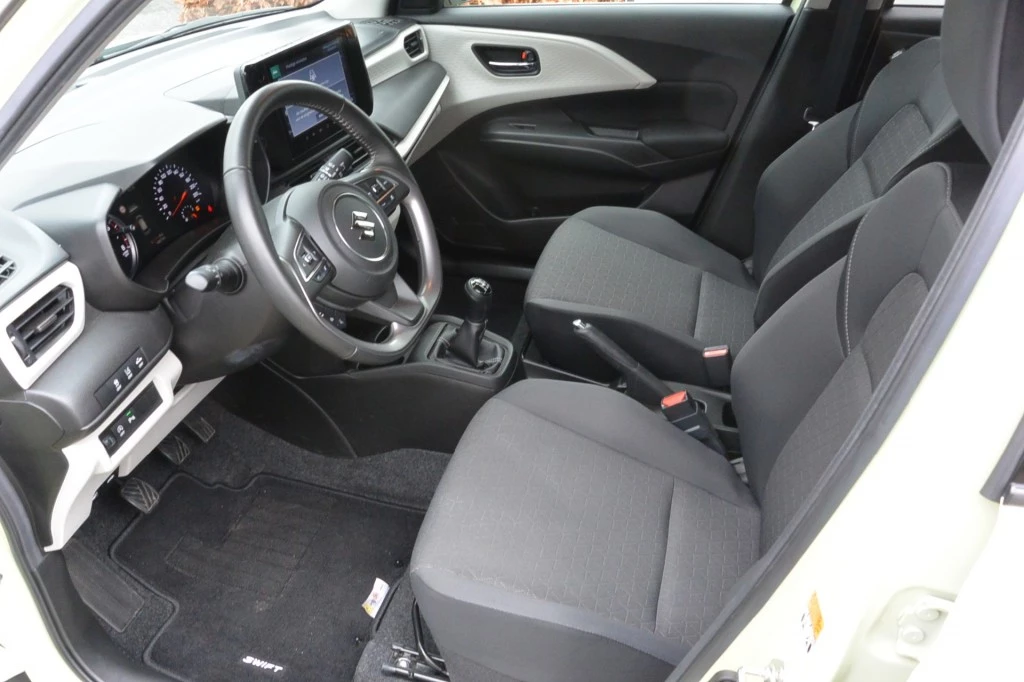 Suzuki Swift – foto 17