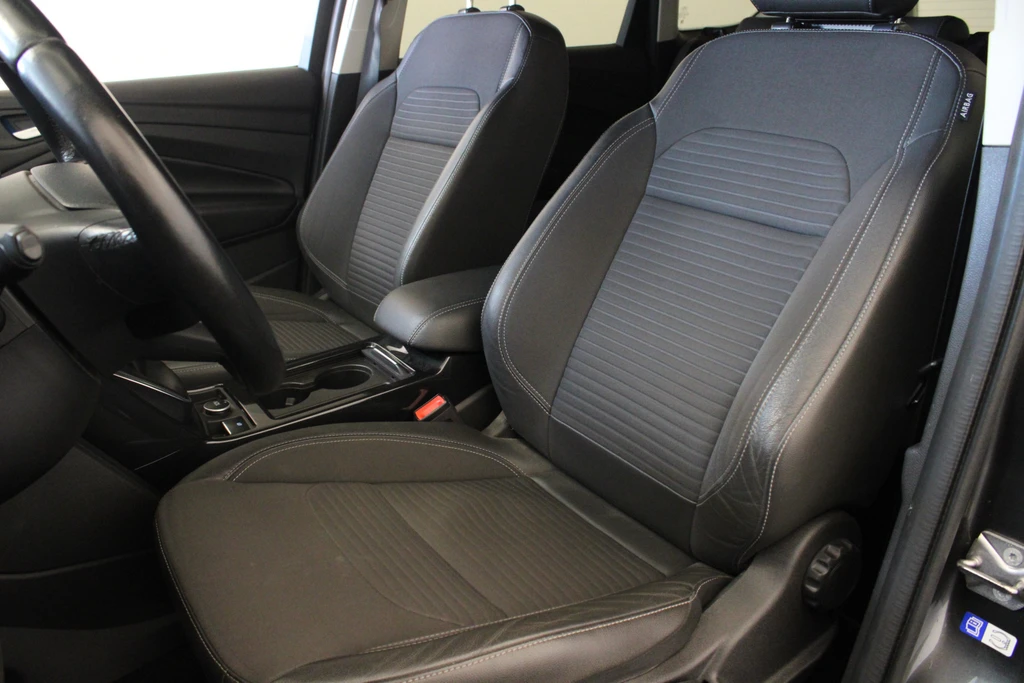 Ford Kuga – foto 18