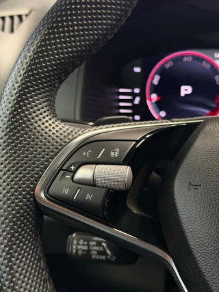 Škoda Karoq – thumbnail 30