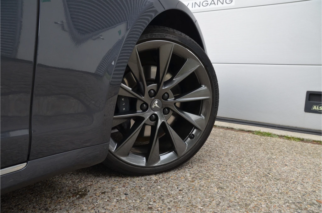 Tesla Model S – foto 9