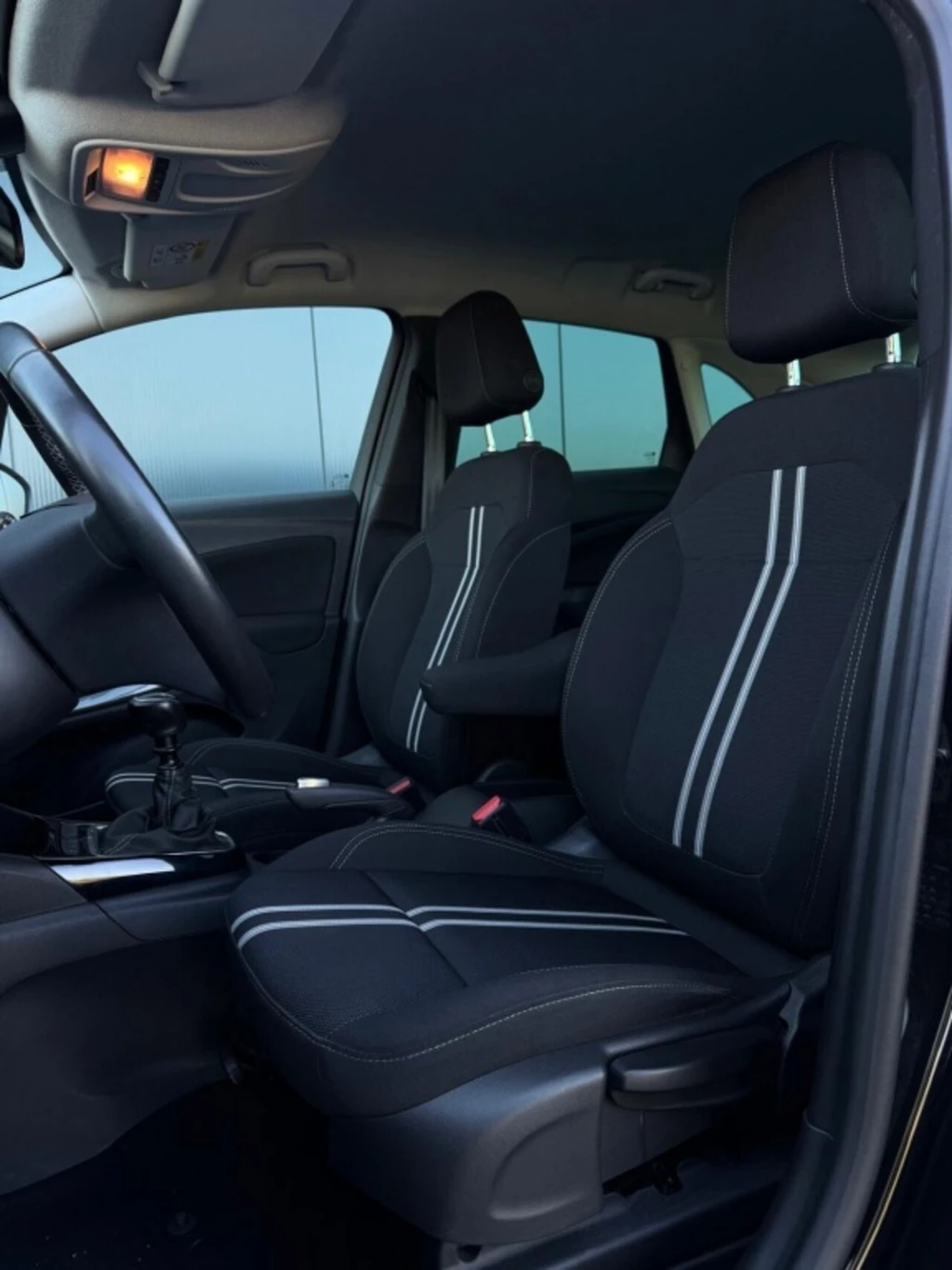 Opel Crossland – foto 24