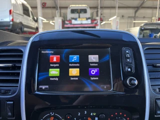 Renault Trafic – thumbnail 35